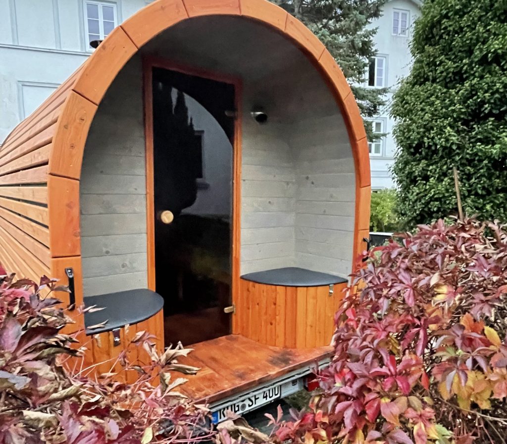 Die neue große mobile Sauna Rügen - Saunavermietung Rügen
